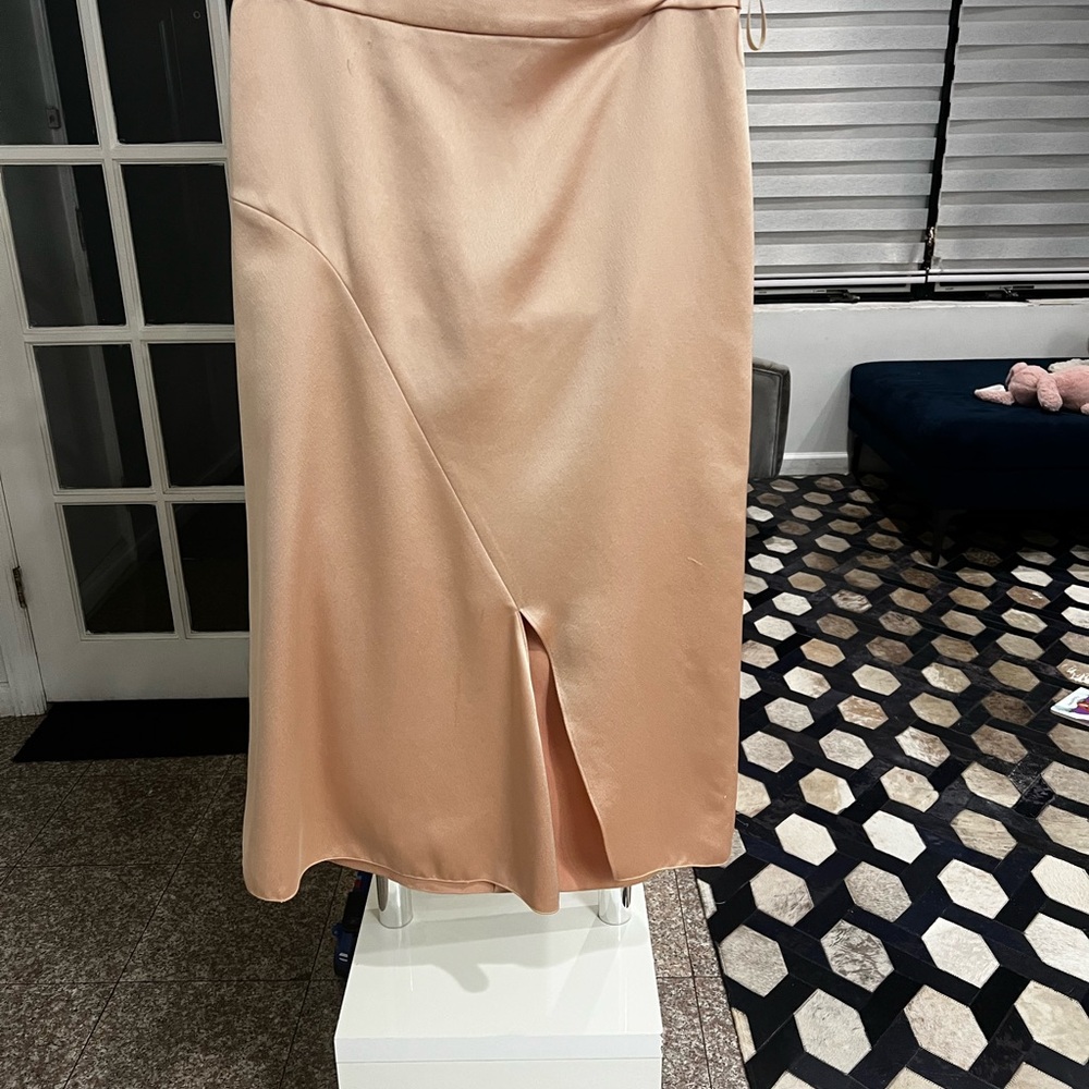 Tibi Elegant Peach Satin Skirt midi